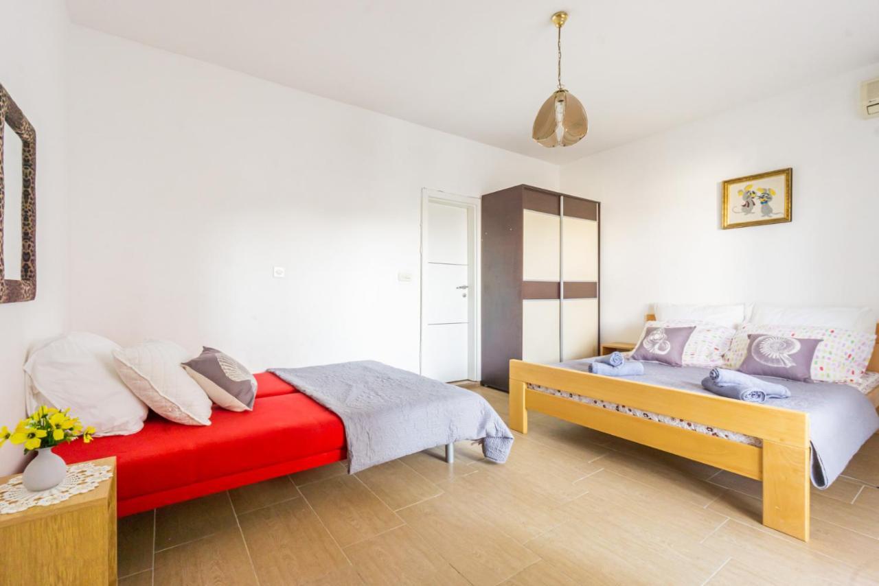 Ferienwohnung Kob Orog Good Location With Sea Views And Modern Decor Metajna Exterior foto