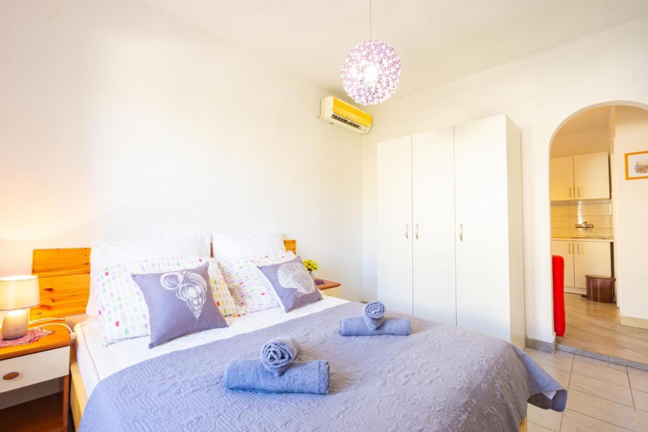 Ferienwohnung Kob Orog Good Location With Sea Views And Modern Decor Metajna Exterior foto