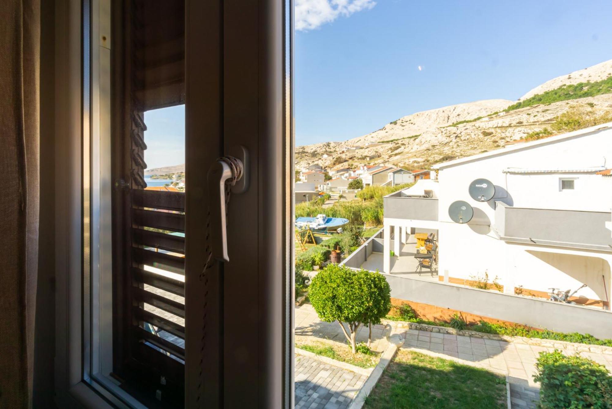 Ferienwohnung Kob Orog Good Location With Sea Views And Modern Decor Metajna Zimmer foto